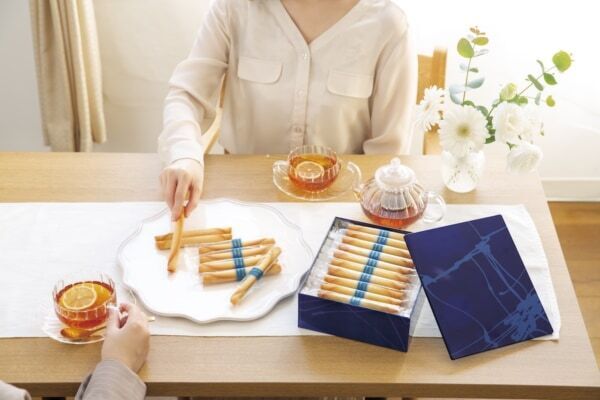 【名鉄名古屋駅】ヨックモックの自販機が名古屋に初登場！　始発から終電まで、いつでもヨックモックが購入可能に