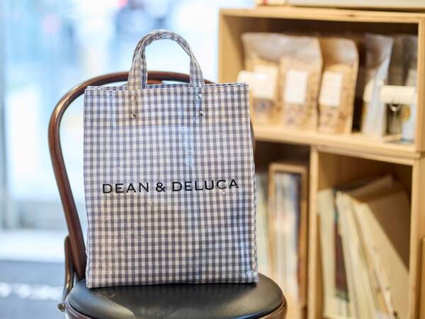 DEAN & DELUCAスタッフのお仕事バッグをチェック。食への愛が詰まったバッグの中身