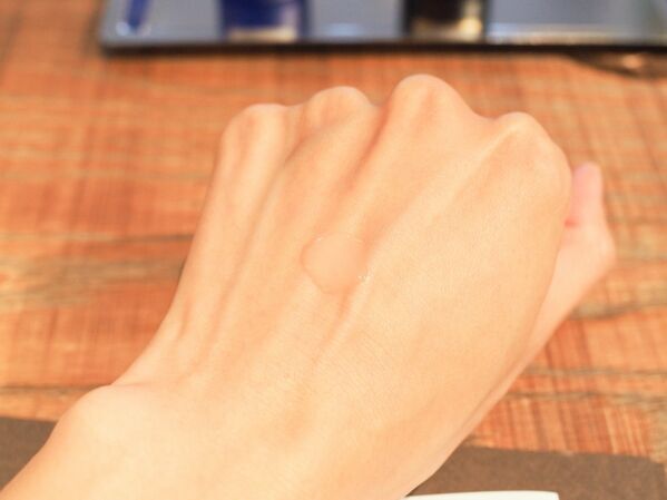 桁違いのビタミンCを配合!?　毛穴、透明感に悩む私がタカミの新作美容液に感動した話