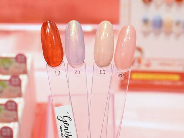 働く女子の手元に“平成レトロ”を。“お手軽かわいいネイル”をかなえる3ブランドが水森亜土コラボ記念POPUPを開催中【ジェルミーワン・ジェルミーペタリー・ジーニッシュマニキュア】