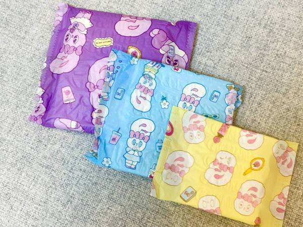 憂うつな日こそ“かわいい”で満たす。働く私の「リアルな一軍ポーチの中身」