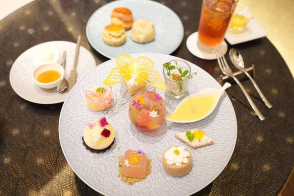 アフタヌーンティーに肉まん!?　東京會舘の夏の新作アフタヌーンティーが予想を超えてきた