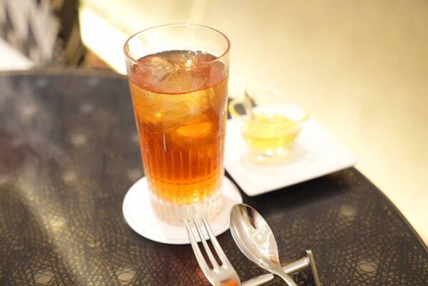 アフタヌーンティーに肉まん!?　東京會舘の夏の新作アフタヌーンティーが予想を超えてきた
