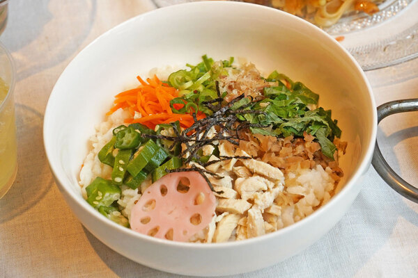 【成城石井】真夏の料理は“コンロキャンセル”がトレンド？　「成城石井流 おいしい酷暑対策」がお手軽なのに絶品だった