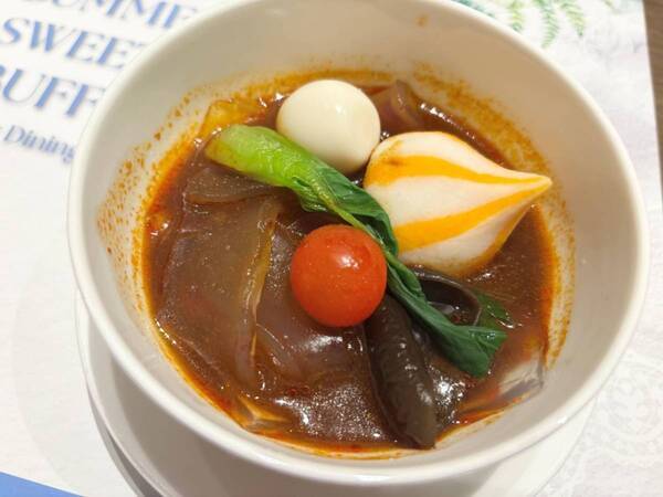 締めは麻辣湯！　京王プラザホテルの『サマースイーツブッフェ』で極上の夏リゾート時間を過ごしてきた