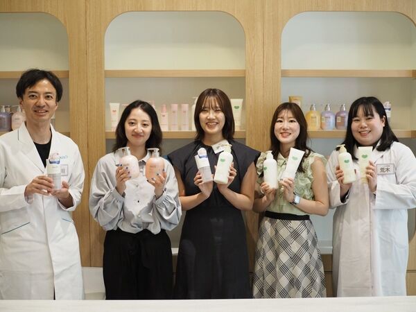 令和のヘアケアの新常識は“引き算ケア”!?　 皮膜毛ケアで話題のmelt×カウブランド無添加が一夜限りのウェビナーを開催