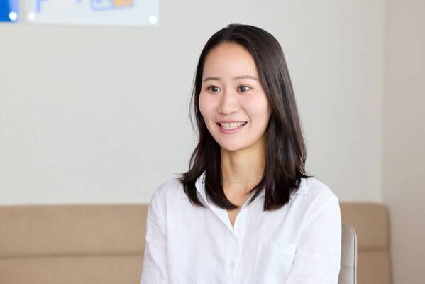 “好き”を仕事にしたら、新たな“好き”が広がった。コロナ禍で旅行業界就職を諦めた女性が、再挑戦したキャリアで見つけたこと
