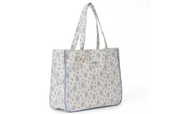 テディベアやローズ柄がかわいい！　Cath Kidstonから新作トートバッグやポーチ全24種が発売