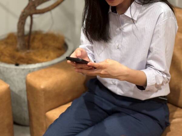 推しグッズが手放せない……。都内1K一人暮らしOLが“汚部屋”を卒業した方法
