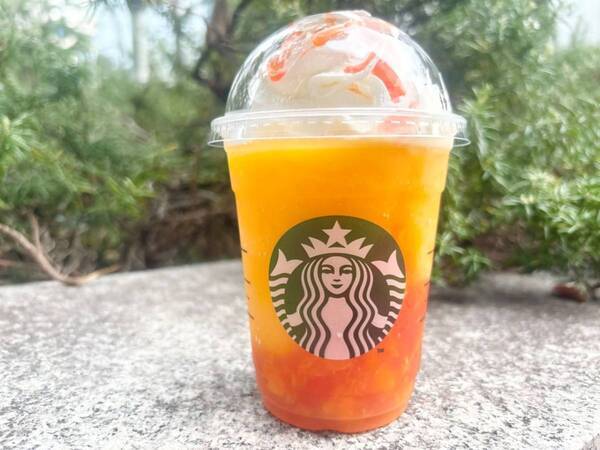 【スタバ新作】贅沢カスタマイズで楽しむ、夏のフルーティーご褒美時間