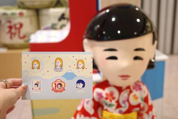 毛穴撫子“撫子ちゃん”風似顔絵シールを作ろう！　ハンズ新宿店で夏祭りテーマイベント開催中