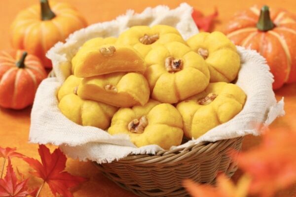 【あま〜いスイートポテト×ねこ型食パン】“秋の味覚”さつまいもの限定品登場