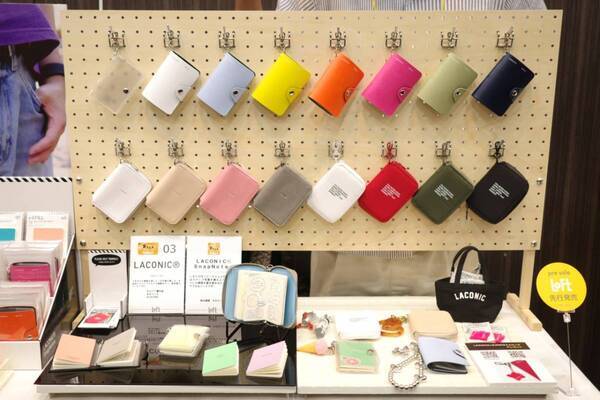 2027年版ダイアリーは2冊持ちがおすすめ！　シール帳の次はスタンプ帳が流行る!?　ロフトで出会う、秋の新作文具