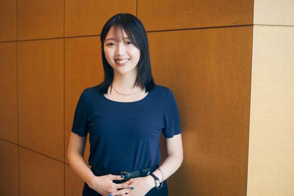 「傷つきたくない」私たちが、それでも誰かと生きる意味。三宅香帆『「夫婦」不在社会』が問いかける“修復”という選択肢