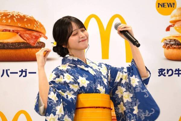 「心にじゅわ〜っと沁みる」M!LK塩﨑太智・=LOVE佐々木舞香が新「月見」シリーズを全力実食＆全力ジェスチャー！