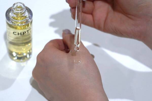 毛穴詰まりを溶かして崩す。CHPT.⁹の毛穴専用クレンジングでこびりつき角栓を“じゅわっと”丸洗い！