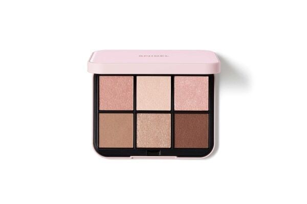 櫻坂46・守屋麗奈の多幸感フェイスの秘密。SNIDEL BEAUTY、ベスコス受賞アイテムを使用したメイクレシピ公開