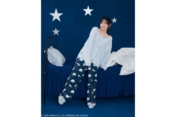 乃木坂46・川﨑桜がおやすみさくたんルックを披露！　SNIDEL HOMEから「シナモロール」とのコラボアイテムが登場