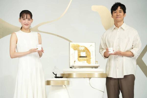 西島秀俊がSK-II初の男性アンバサダーに就任！　共演を重ねてきた綾瀬はるかと明かす互いの魅力