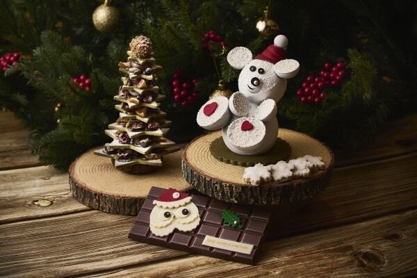 テーマは「冬の夢の世界」。ザ・リッツ・カールトン大阪、きらめく冬を彩るクリスマスケーキ5種の予約受付をスタート