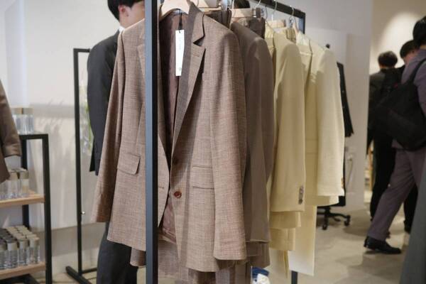 秋の通勤服迷子におすすめ！　KASHIYAMAで見つける自分にぴったりのオフィスカジュアル