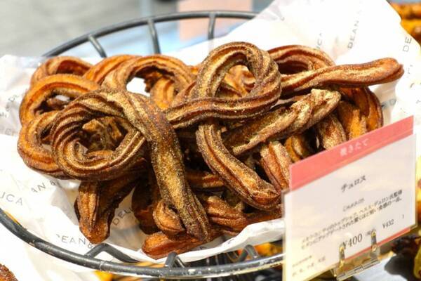 リニューアルの「DEAN & DELUCA」有楽町店は何が変わった？ あえて“食べに”訪れたくなる注目のデリ＆ベーカリーを紹介