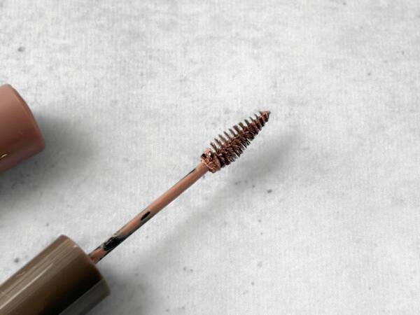 【セザンヌ・エクセル新作】秋っぽい「まろやかブラウン」でトレンドの“引き算眉”をつくろう