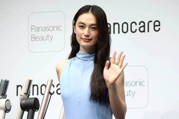 速乾も、きれいな髪色もあきらめない！　パナソニック「ナノケア」新ドライヤー＆ヘアアイロンに八木莉可子も感動
