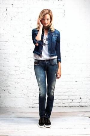 ディーゼル &quot;Jogg Jeans&quot; の2012年秋冬モデルが登場