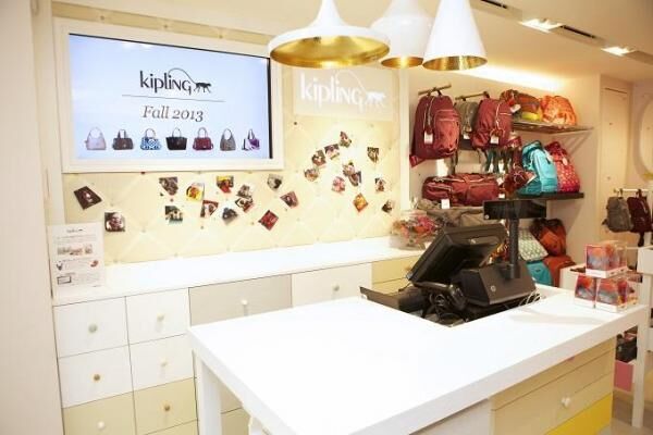 「Kipling(キプリング) 」表参道店が明治通り沿いにオープン