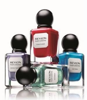 「レブロン(Revlon)」がネイルカラーの新作を続々と発表