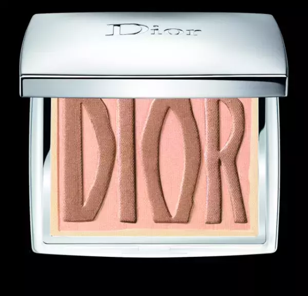 ディオール（Dior）より、フェイスパレットなど夏の新作「サマー シャイン＆グロウ コレクション」が登場