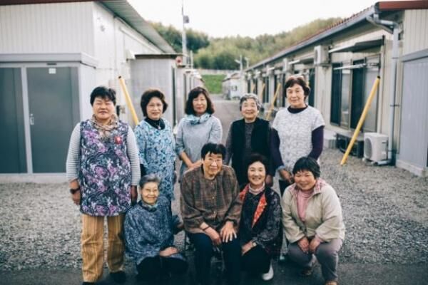 ラッシュ（LUSH）より、福島県飯舘村の女性たちの想いとともに生まれた「敬老の日」ギフト「KNOT WRAP キモノ」が限定４店舗にて登場。