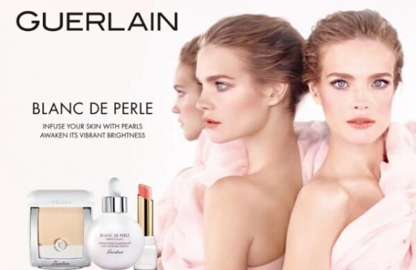 ゲラン（GUERLAIN）から、“ロージー グロウ肌”を目指す「ペルル ブラン ベースメイク コフレ 2017」が登場