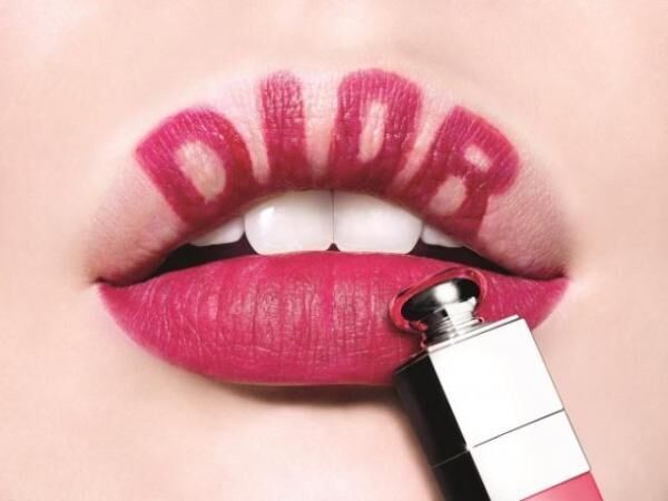 ディオール（Dior）から、キスしても落ちないタトゥーのようなリップ ティントが登場