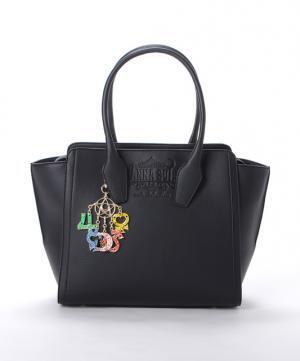 アナスイとセーラームーンがコラボ。伊勢丹新宿でポップアップイベント開催