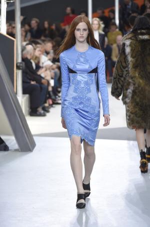 過去から未来へ続くルイ・ヴィトン【2015-16秋冬ウィメンズ】