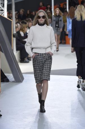 過去から未来へ続くルイ・ヴィトン【2015-16秋冬ウィメンズ】