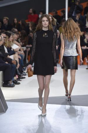 過去から未来へ続くルイ・ヴィトン【2015-16秋冬ウィメンズ】