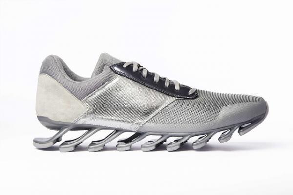 アディダス×リック・オウエンスのコラボスニーカーはソールがサイバー【Today's item】