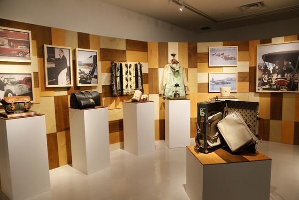 50周年のハンティング・ワールドが高島屋でポップアップストア。グローブ・トロッターやディズニーとのコラボなど登場