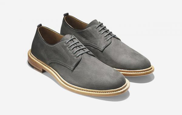 コールハーン×トッド・スナイダー、トラディショナルなドレスシューズをモダンにアップデート