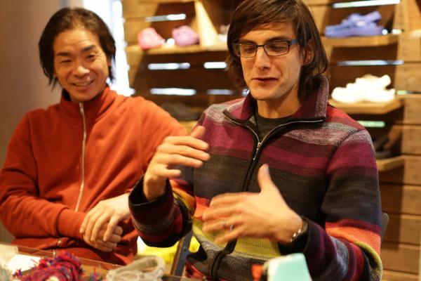 2本の紐で作られた22世紀最新型スニーカー「UNEEK」、開発者が製作苦労語る