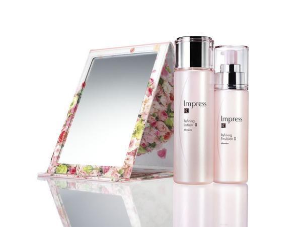 フラワーアーティストのニコライ・バーグマンがインプレス ICとコラボ。花が彩る限定セット登場