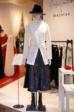 聖なる大麻布「麻世妙」でヨウジ、ミナ、mame、ケイタら伊勢丹限定アイテムを披露