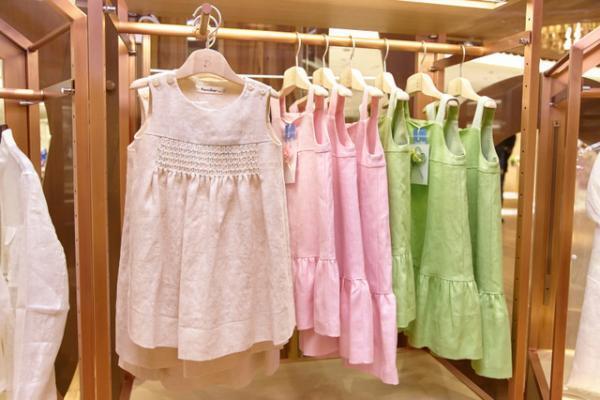 聖なる大麻布「麻世妙」でヨウジ、ミナ、mame、ケイタら伊勢丹限定アイテムを披露