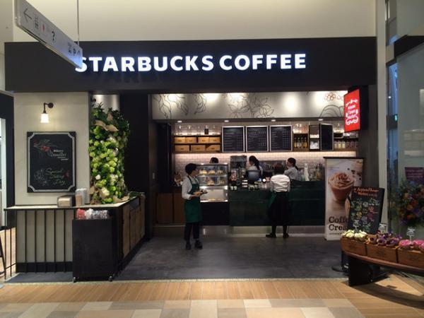 ルクアイーレ、スタバ×青山フラワー、エストネーション等フラワー彩る