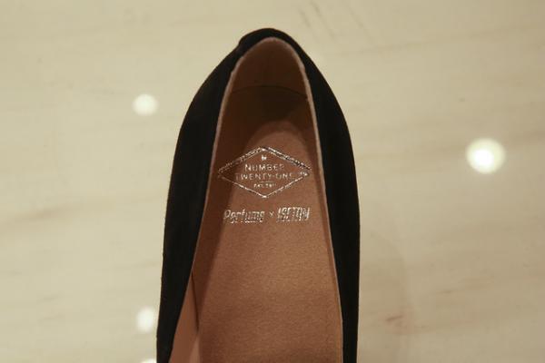 Perfumeが詰まった「ダンスヒール」、新宿伊勢丹で販売開始！