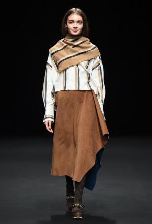 ビューティフルピープルの野生動物に包まるヴァージン【2015-16秋冬ウィメンズ】