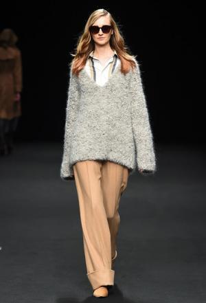 ビューティフルピープルの野生動物に包まるヴァージン【2015-16秋冬ウィメンズ】